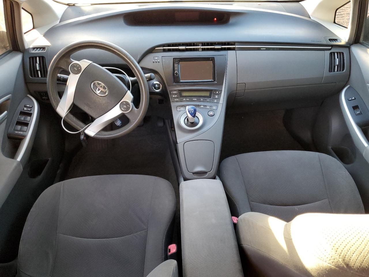 2010 Toyota Prius - Image 8