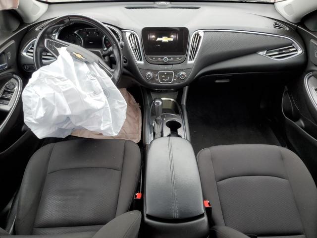  CHEVROLET MALIBU 2018 Czerwony