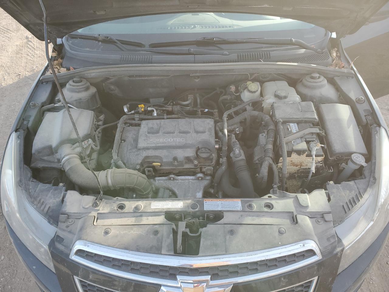 2012 Chevrolet Cruze - Image 11