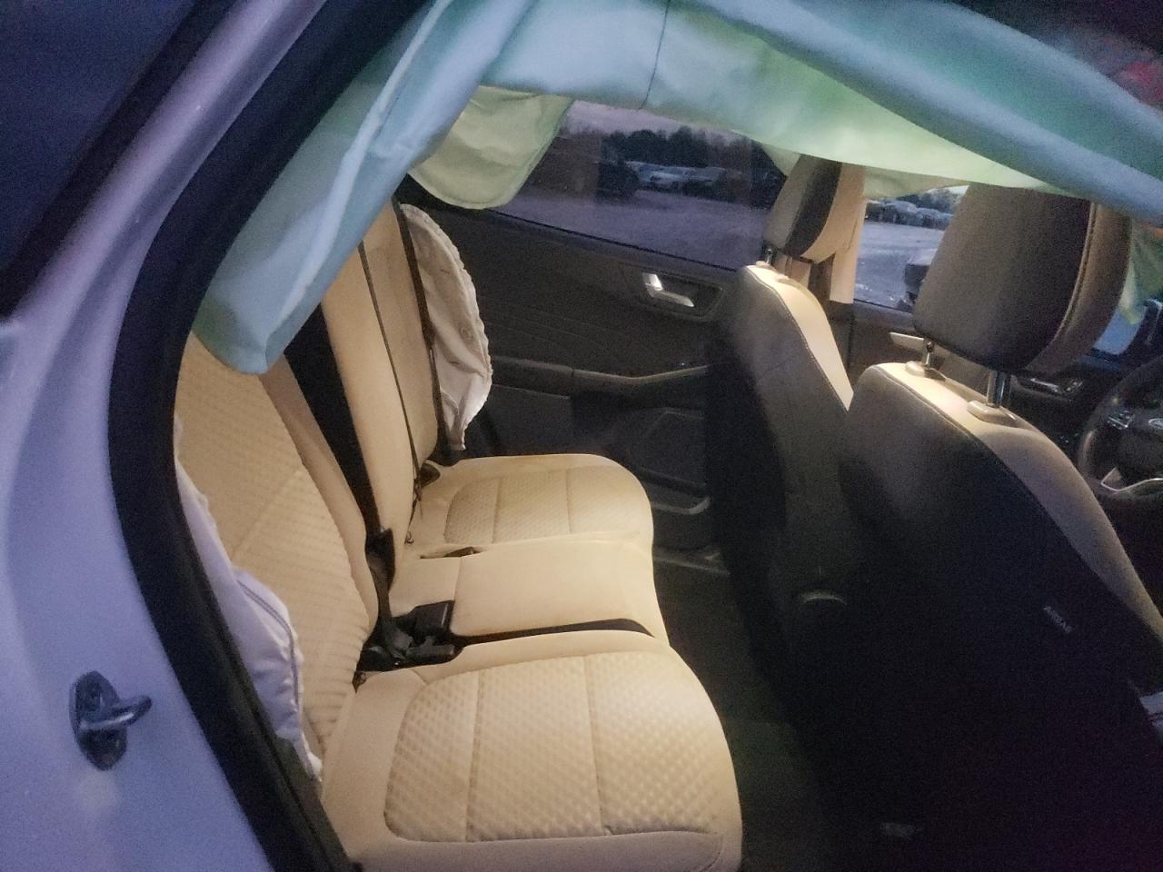2021 Ford Escape - Image 11