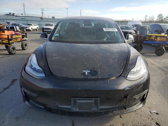  TESLA MODEL 3 2019 Czarny