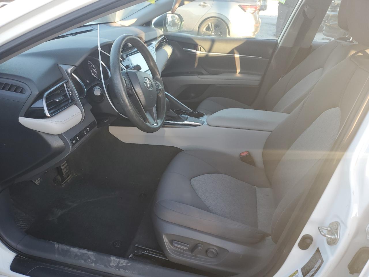 2020 Toyota Camry - Image 7