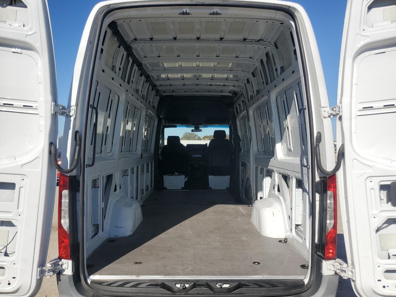 2021 Mercedes-Benz Sprinter 2500 VIN: W1Y40CHY8MT061335 Lot: 84745714