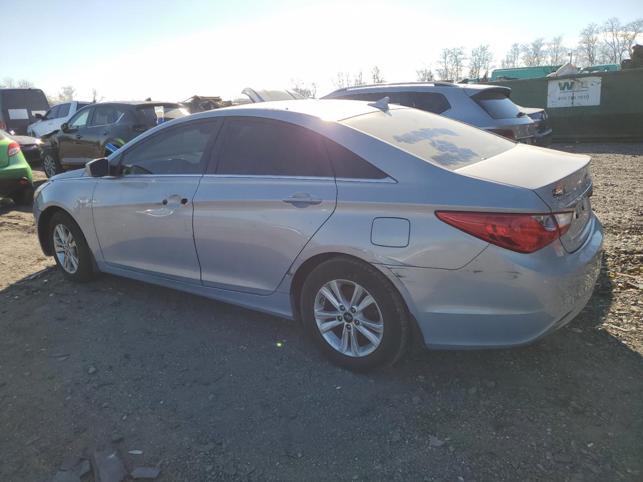 2011 Hyundai Sonata - Image 2