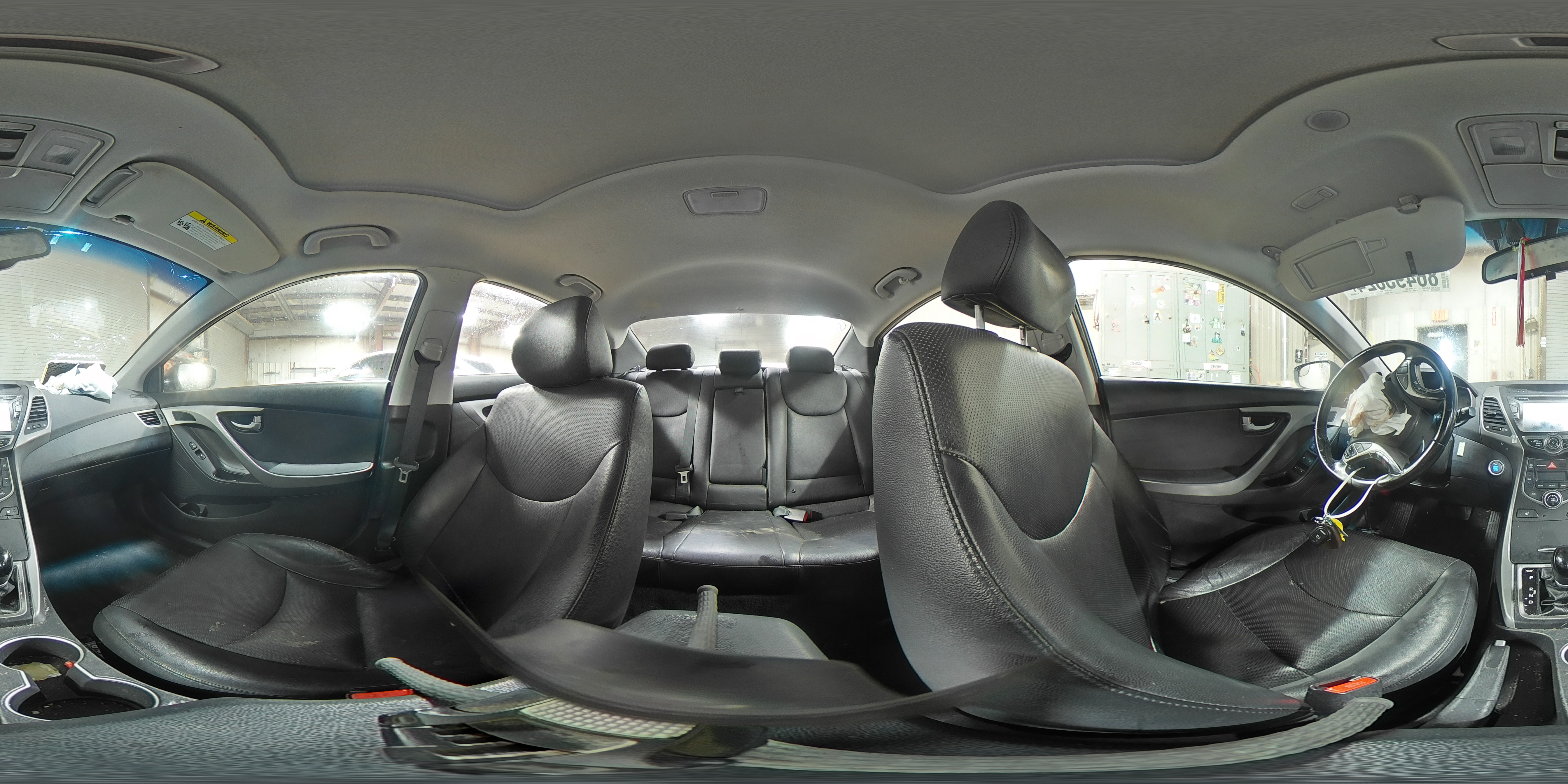 2015 Hyundai Elantra - Image 15
