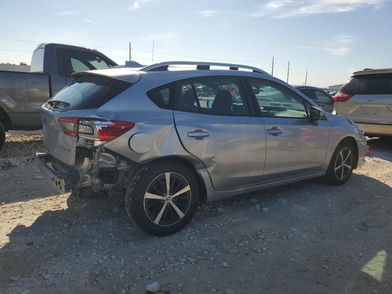 2022 Subaru Impreza - Image 3