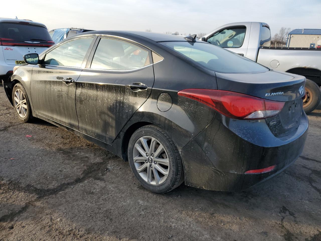 VIN KMHDH4AE3FU286077 2015 HYUNDAI ELANTRA no.2