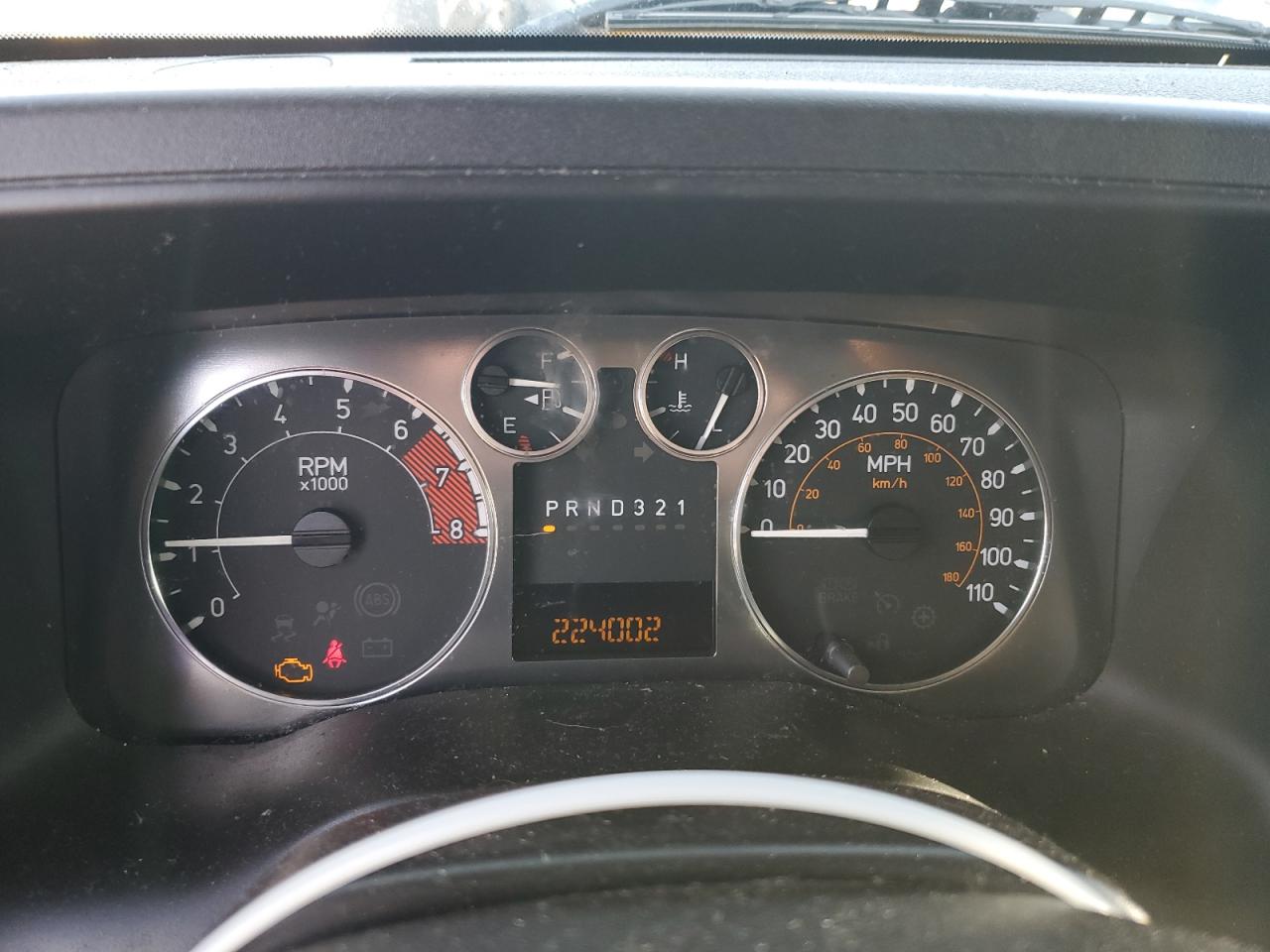 2007 Hummer H3 - Image 9