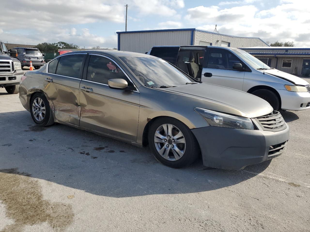 2009 Honda Accord - Image 4