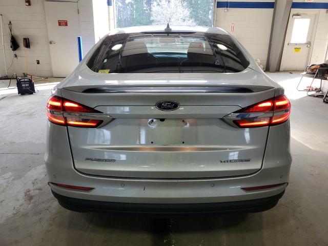  FORD FUSION 2019 Серебристый