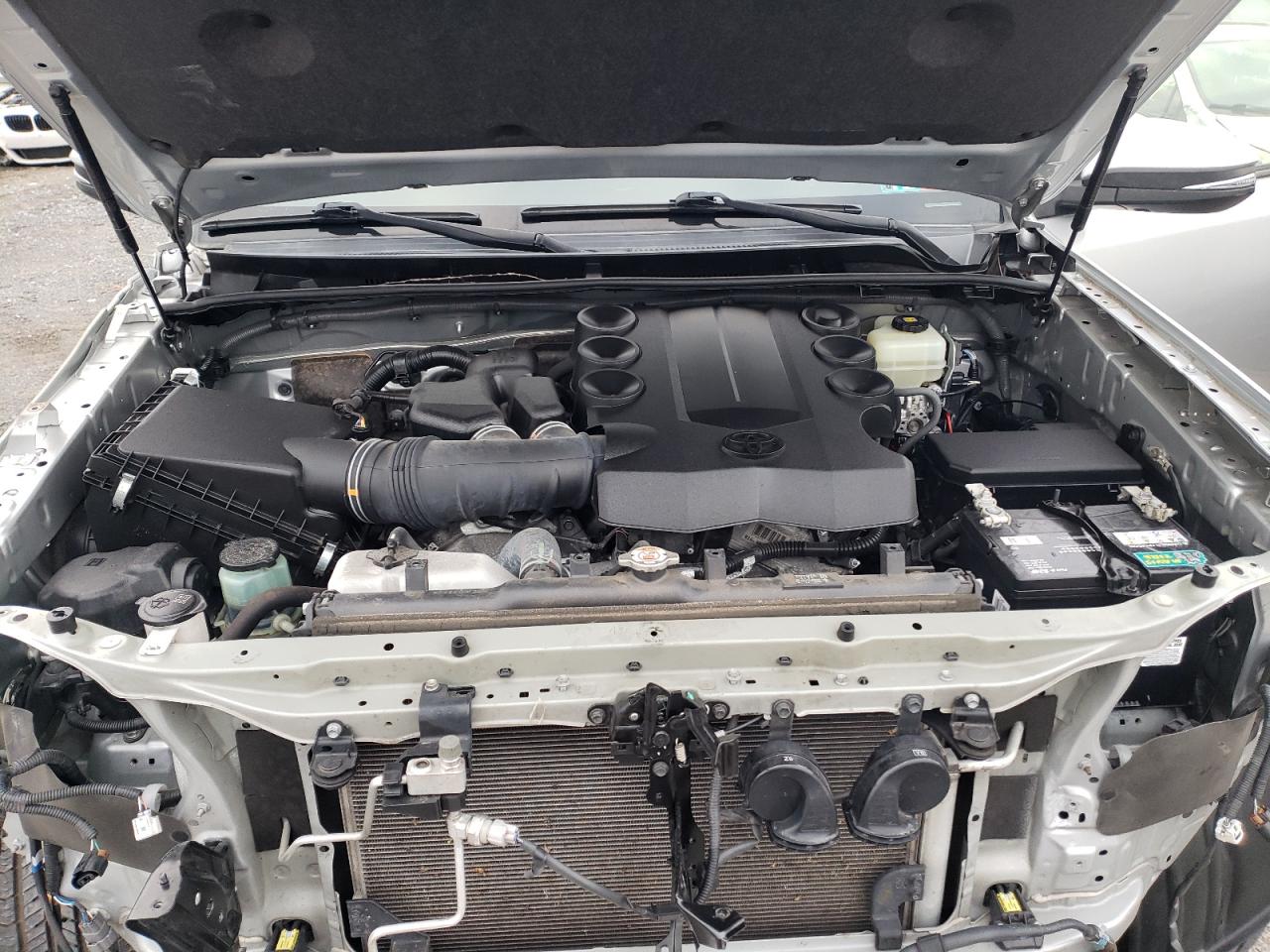 2019 Toyota 4Runner - Image 12