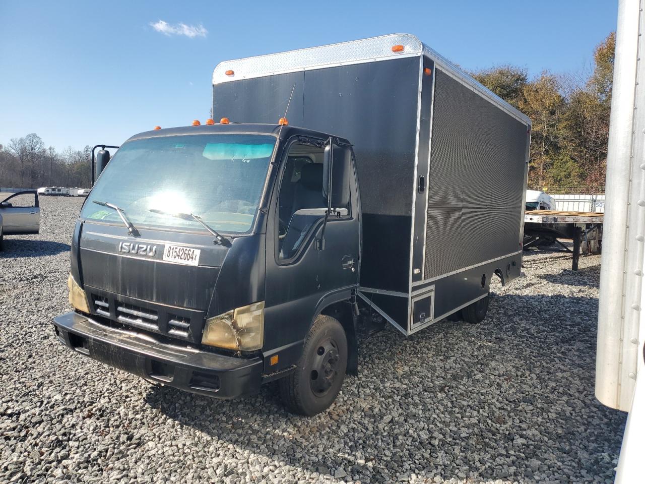 2006 Isuzu Npr for Sale in Spartanburg, SC - Water/Flood