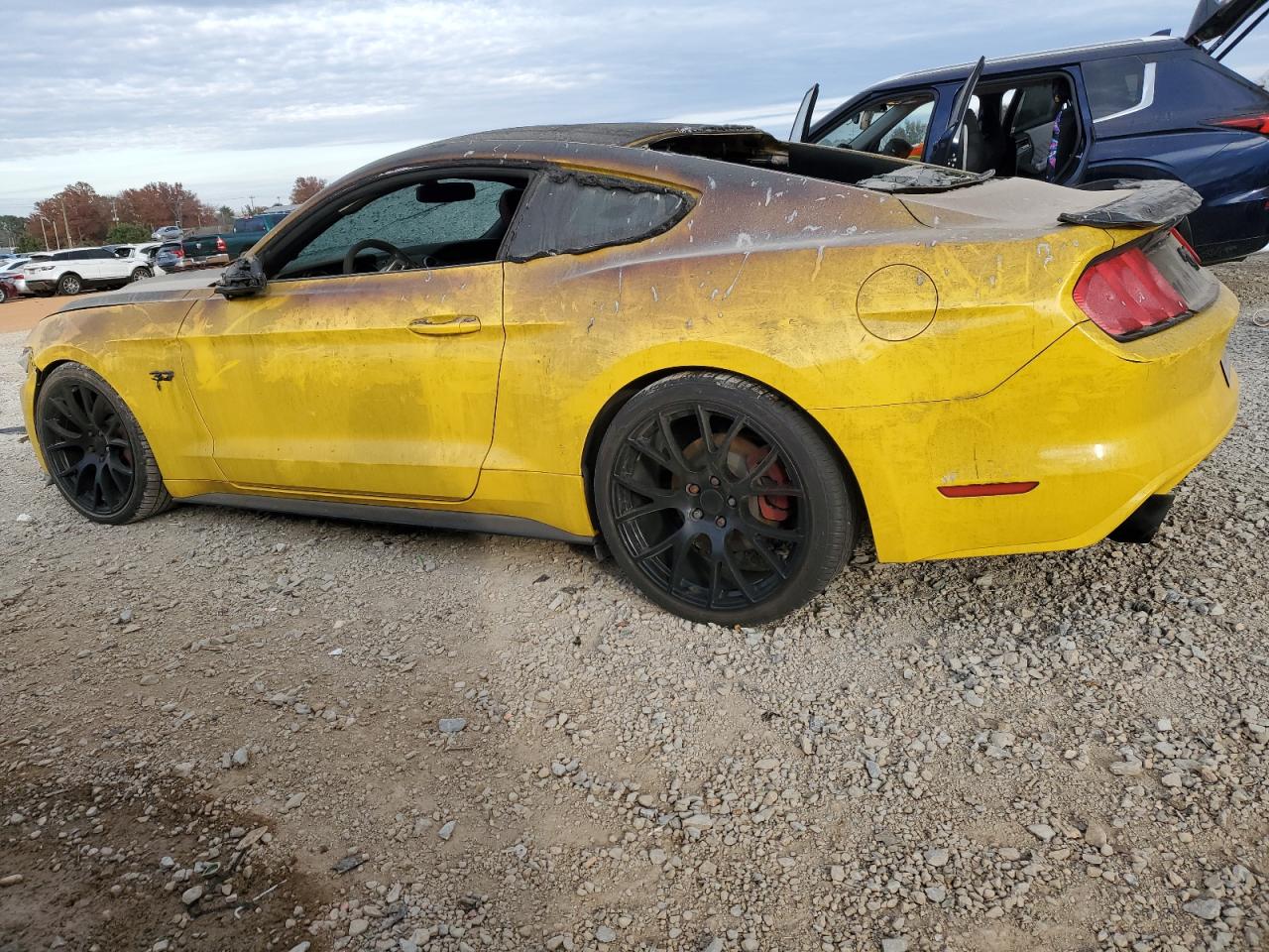 2016 Ford Mustang - Image 2