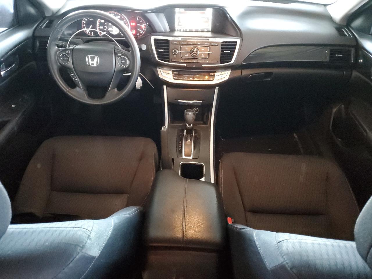 2015 Honda Accord - Image 8