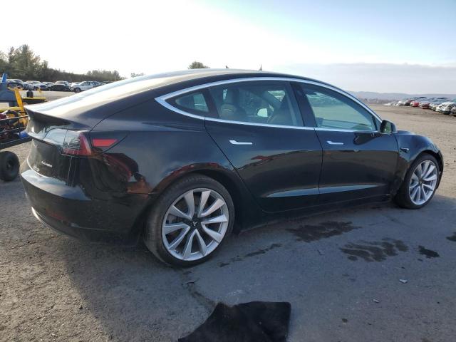  TESLA MODEL 3 2019 Czarny