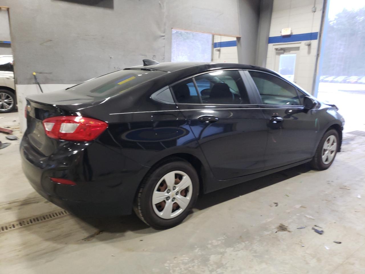 VIN 1G1BC5SM0G7234341 2016 CHEVROLET CRUZE no.3