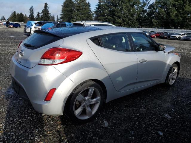  HYUNDAI VELOSTER 2014 Srebrny