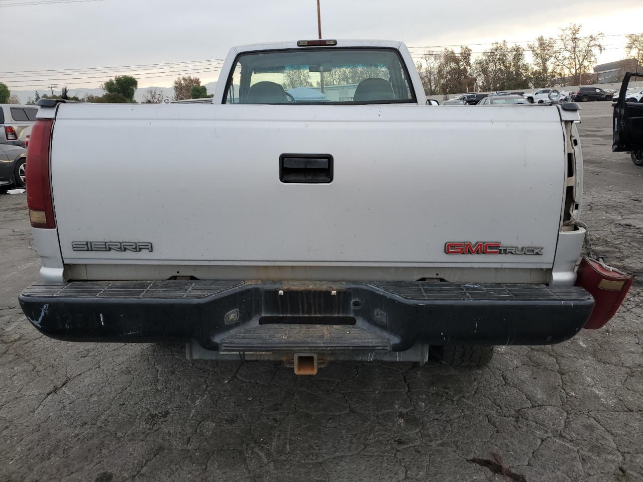 1995 GMC Sierra - Image 6
