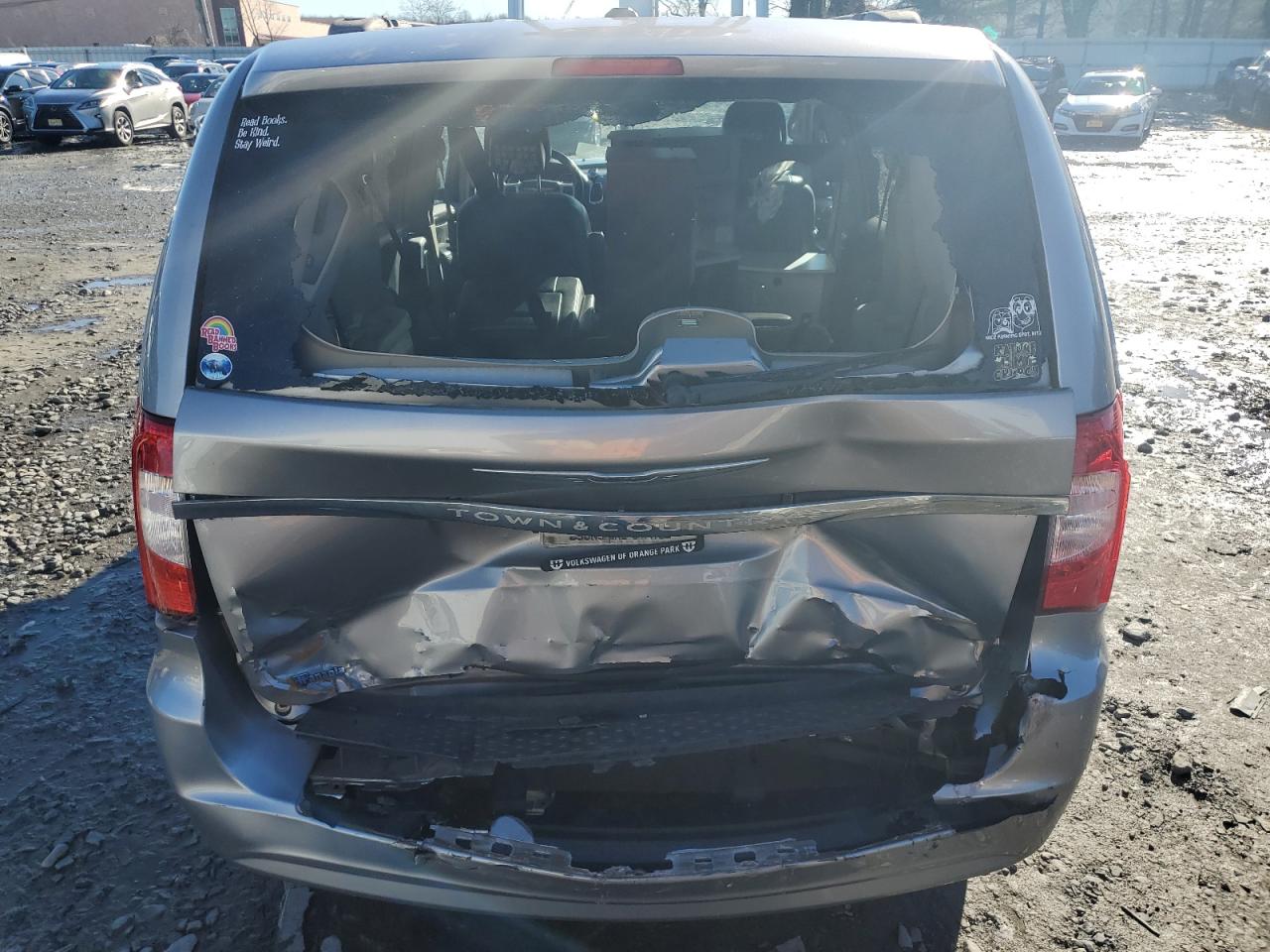 2015 Chrysler Town & Country Touring VIN: 2C4RC1BG2FR673630 Lot: 87007424