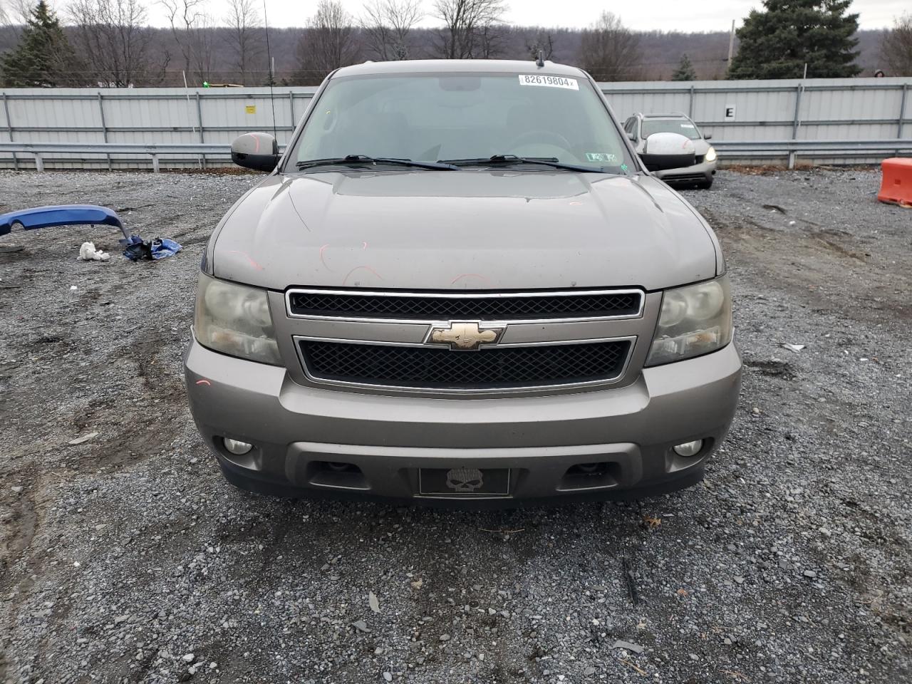 2009 Chevrolet Avalanche - Image 5