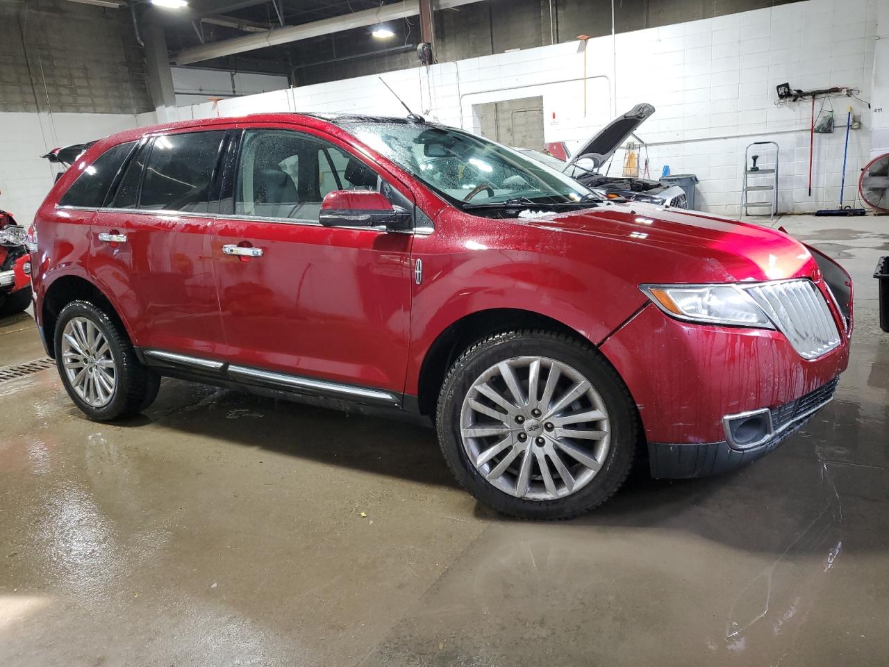 VIN 2LMDJ8JK6DBL03401 2013 LINCOLN MKX no.4