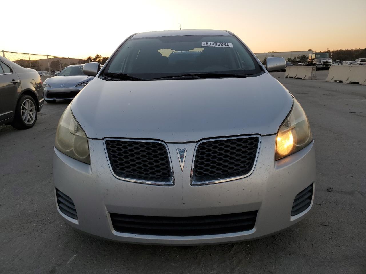 2009 Pontiac Vibe - Image 5