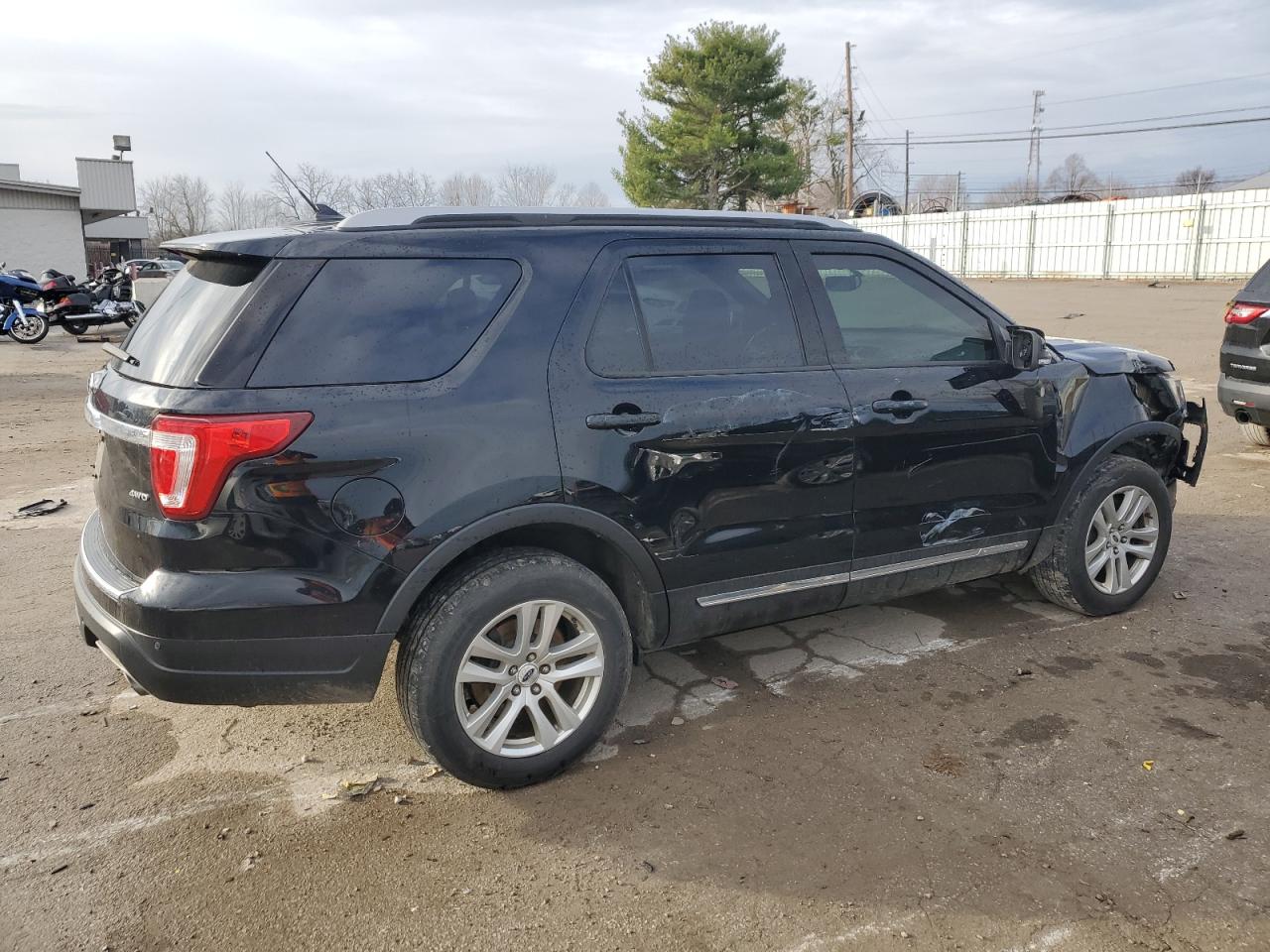 2018 Ford Explorer - Image 3
