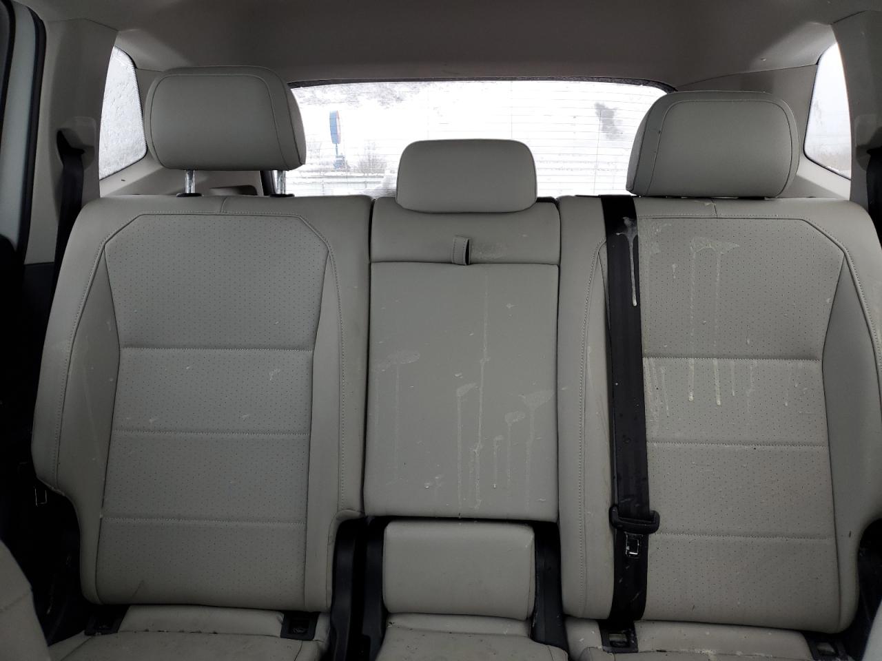 2020 Volkswagen Tiguan - Image 10