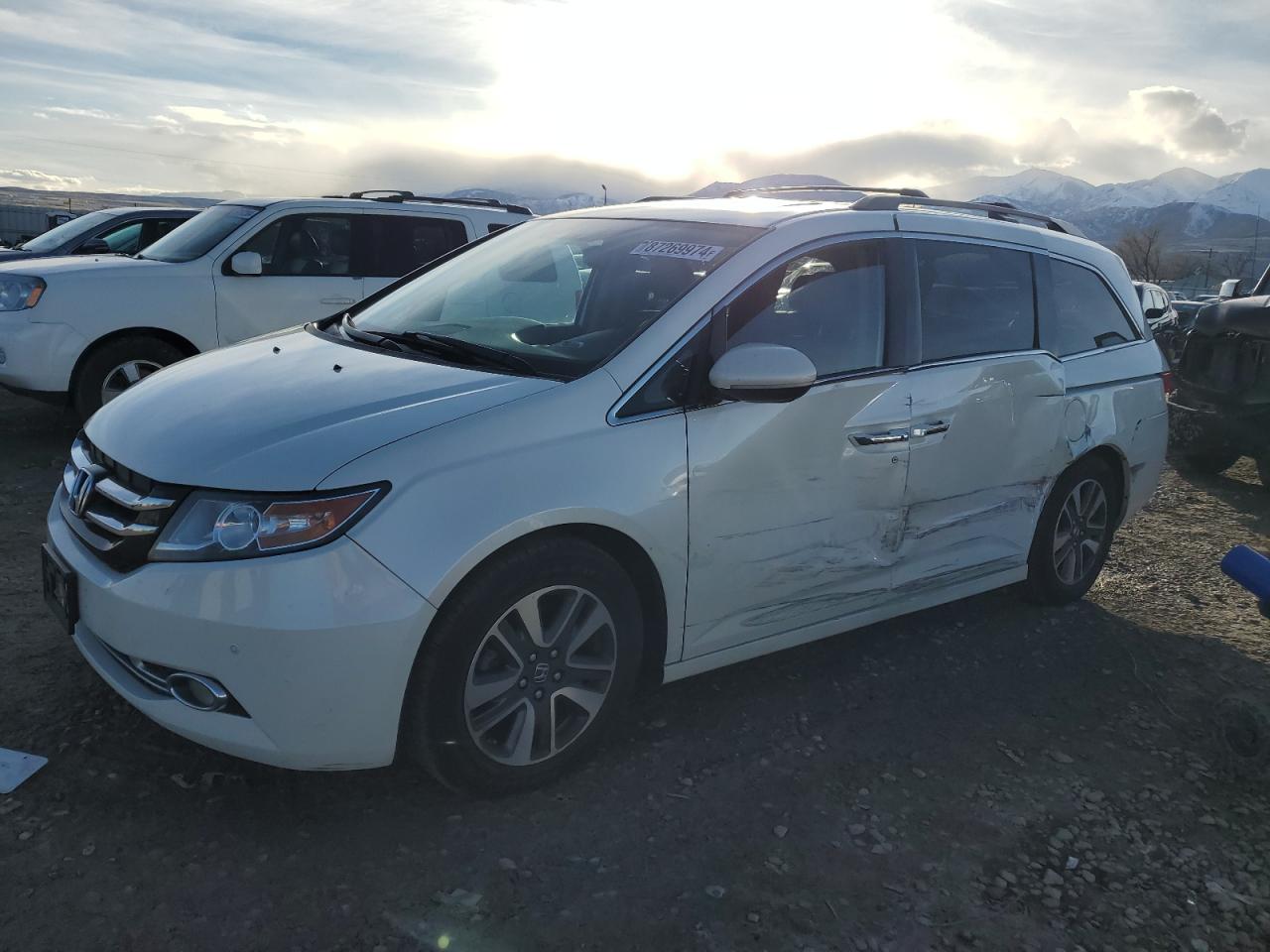 2014 Honda Odyssey - Image 1
