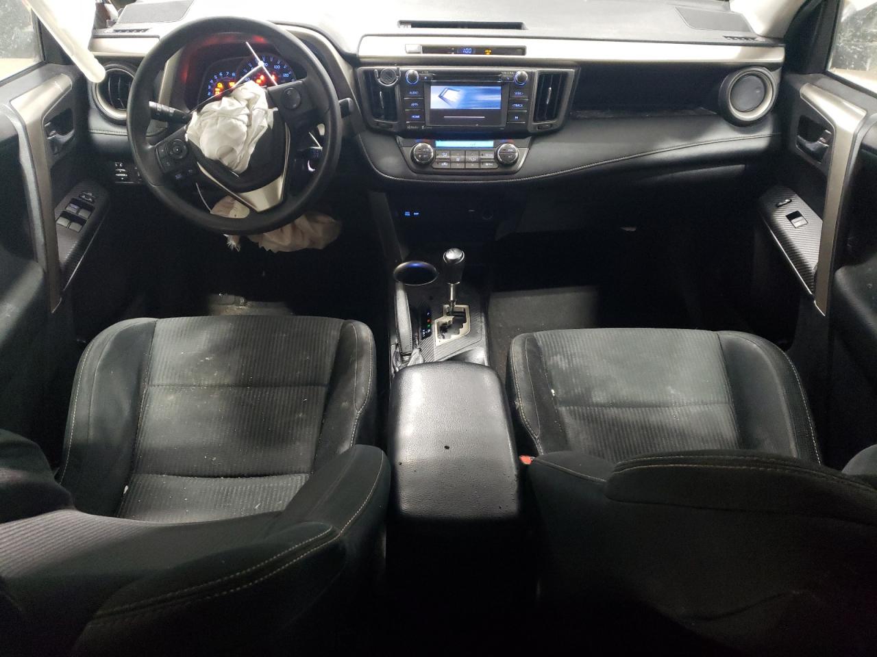 2015 Toyota RAV 4 - Image 8