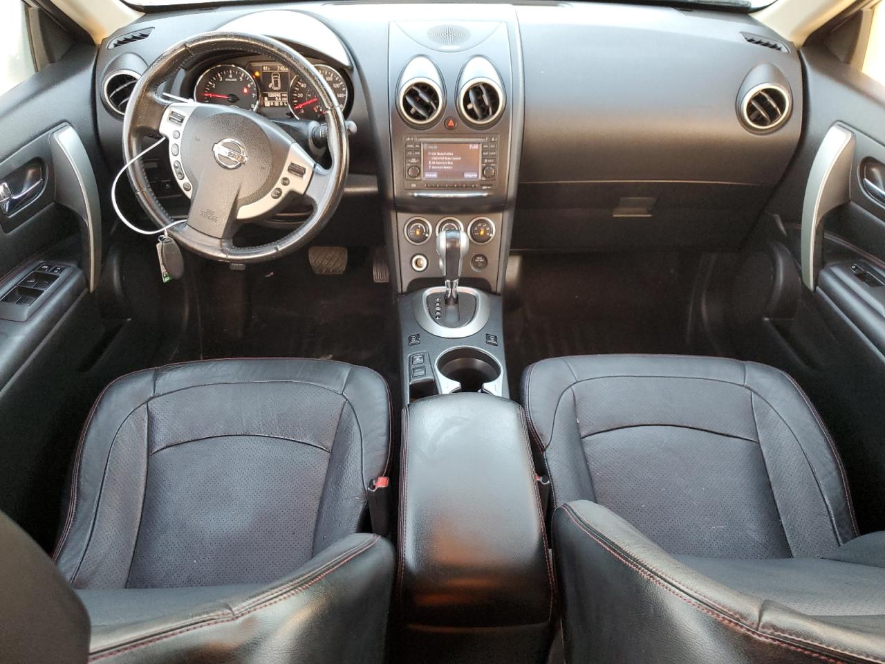 2012 Nissan Rogue - Image 8