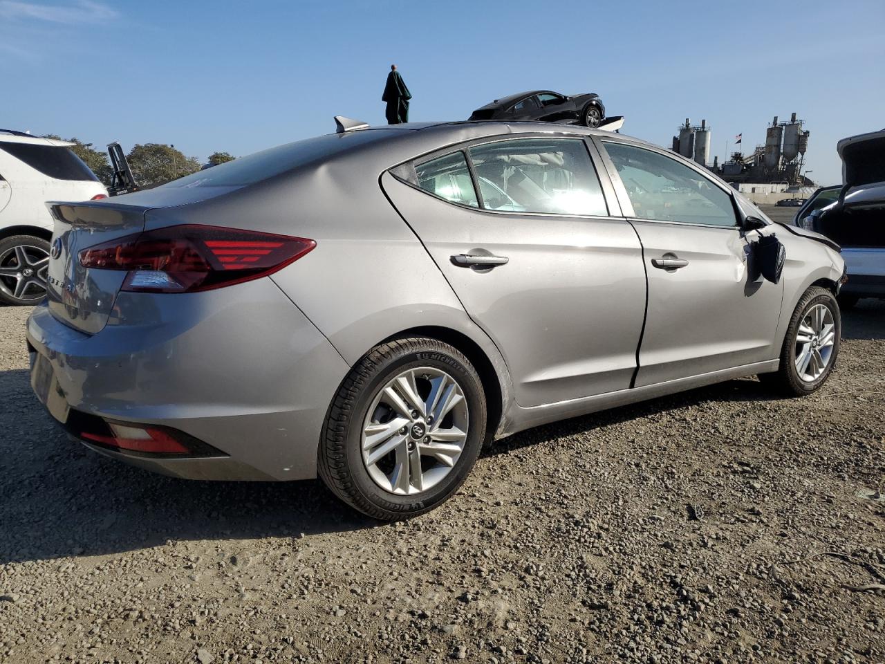 VIN KMHD84LF1LU105981 2020 HYUNDAI ELANTRA no.3