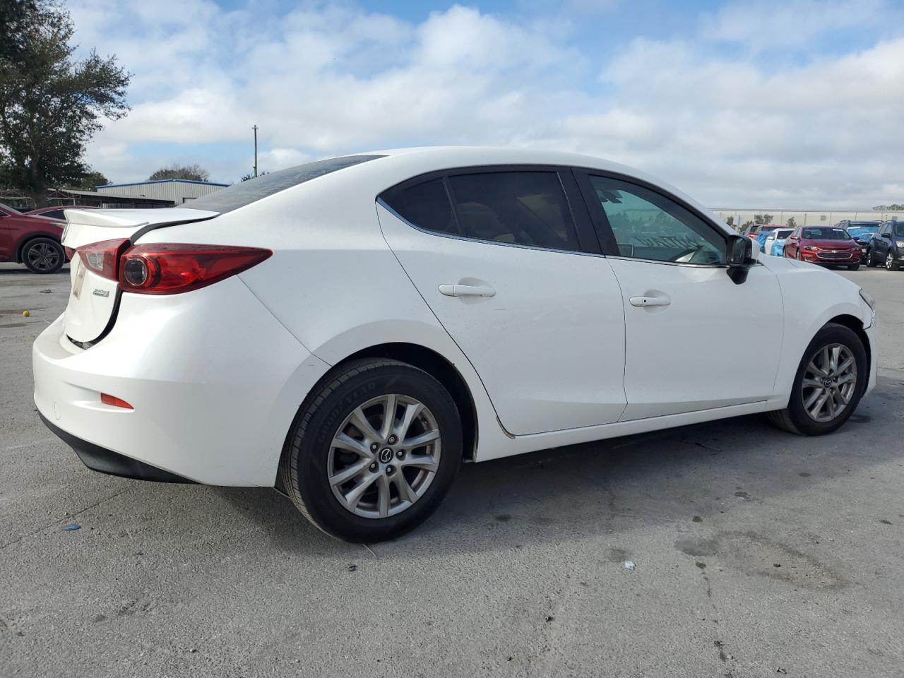 VIN 3MZBM1V73GM314786 2016 MAZDA 3 no.3