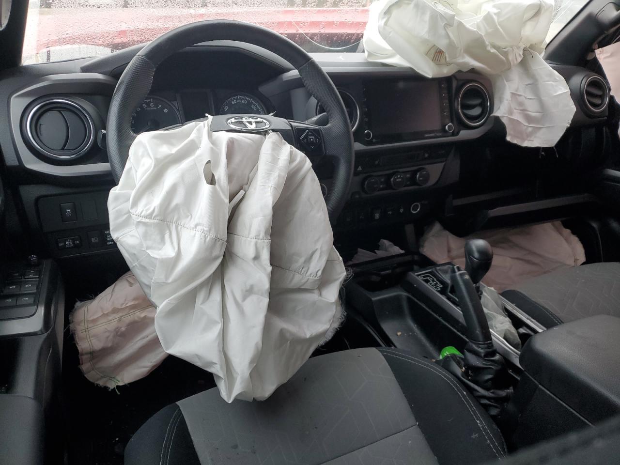 2020 Toyota Tacoma - Image 8