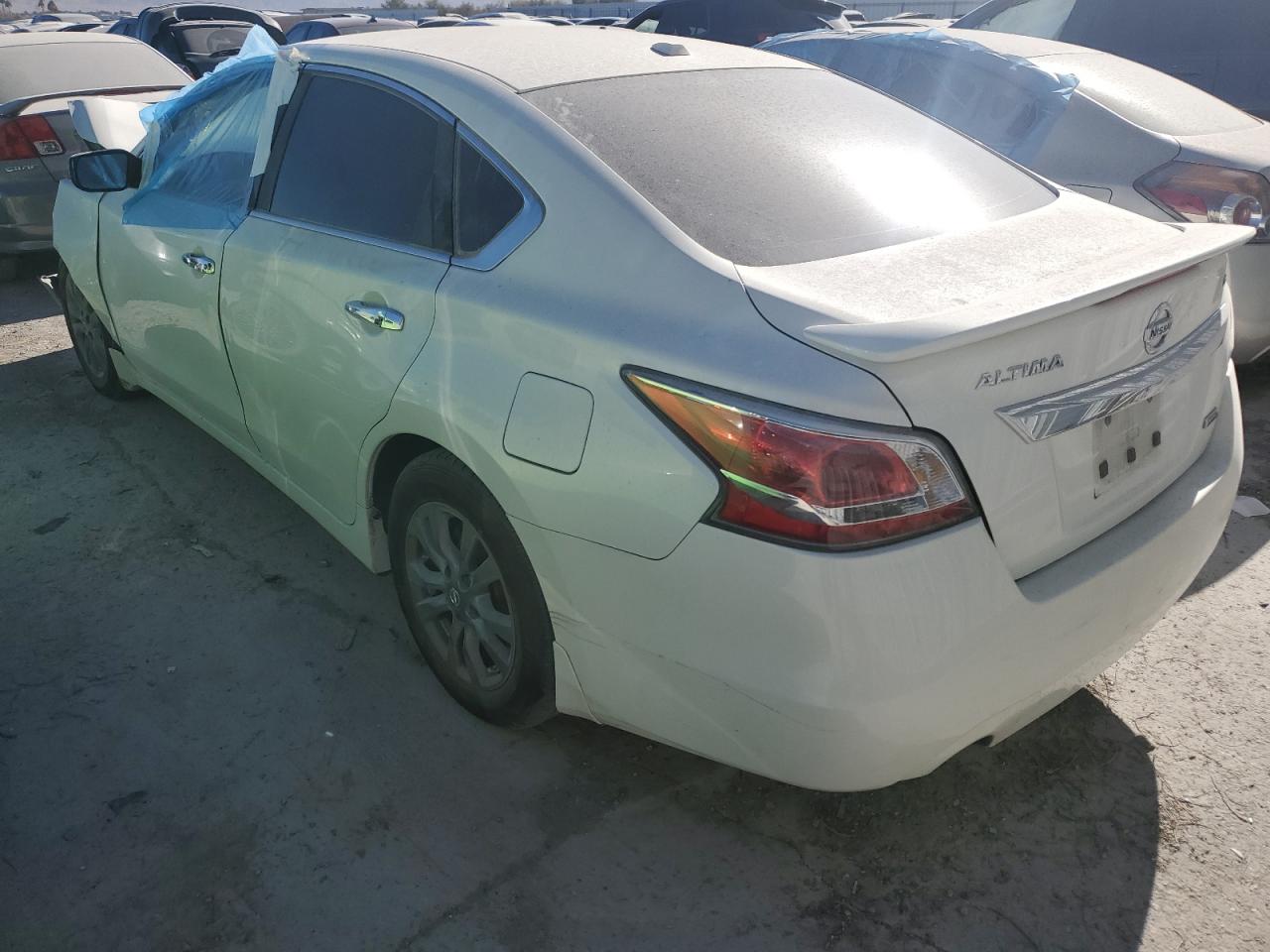 VIN 1N4AL3AP6FN917213 2015 NISSAN ALTIMA no.2