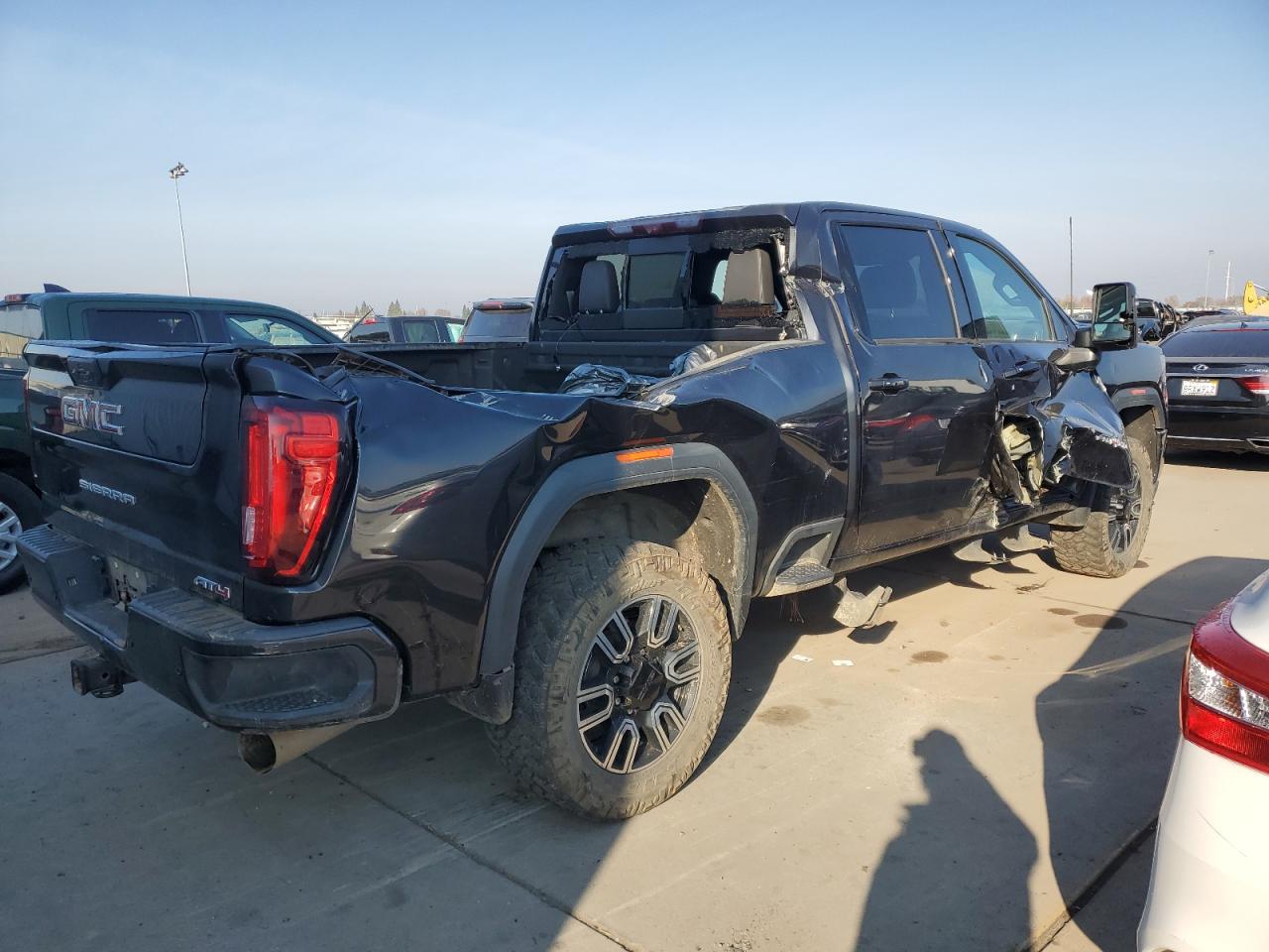 2020 GMC Sierra - Image 3