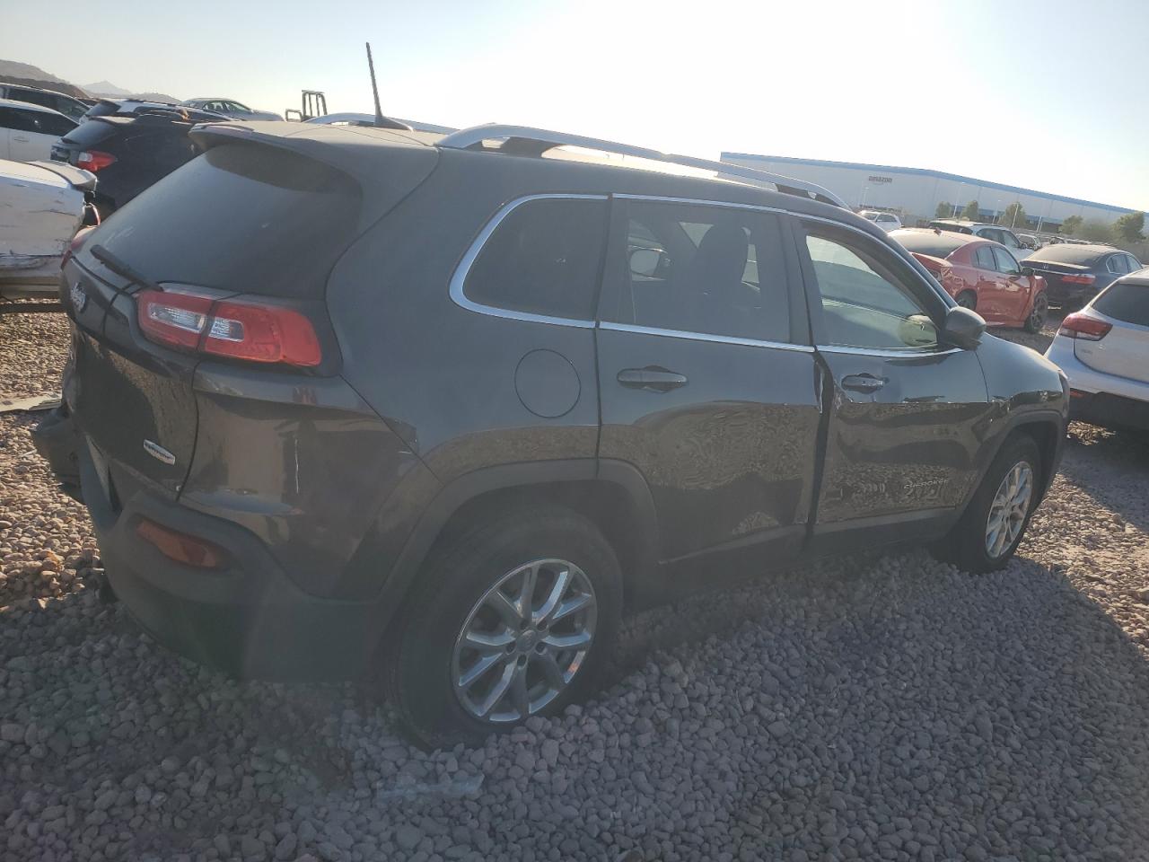2016 Jeep Grand Cherokee - Image 3