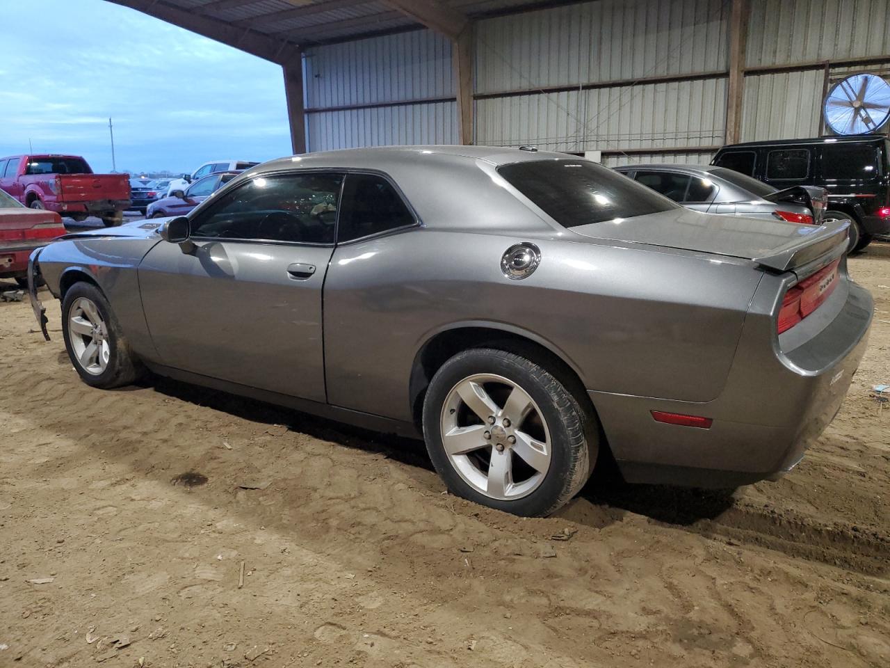 2011 Dodge Challenger - Image 2