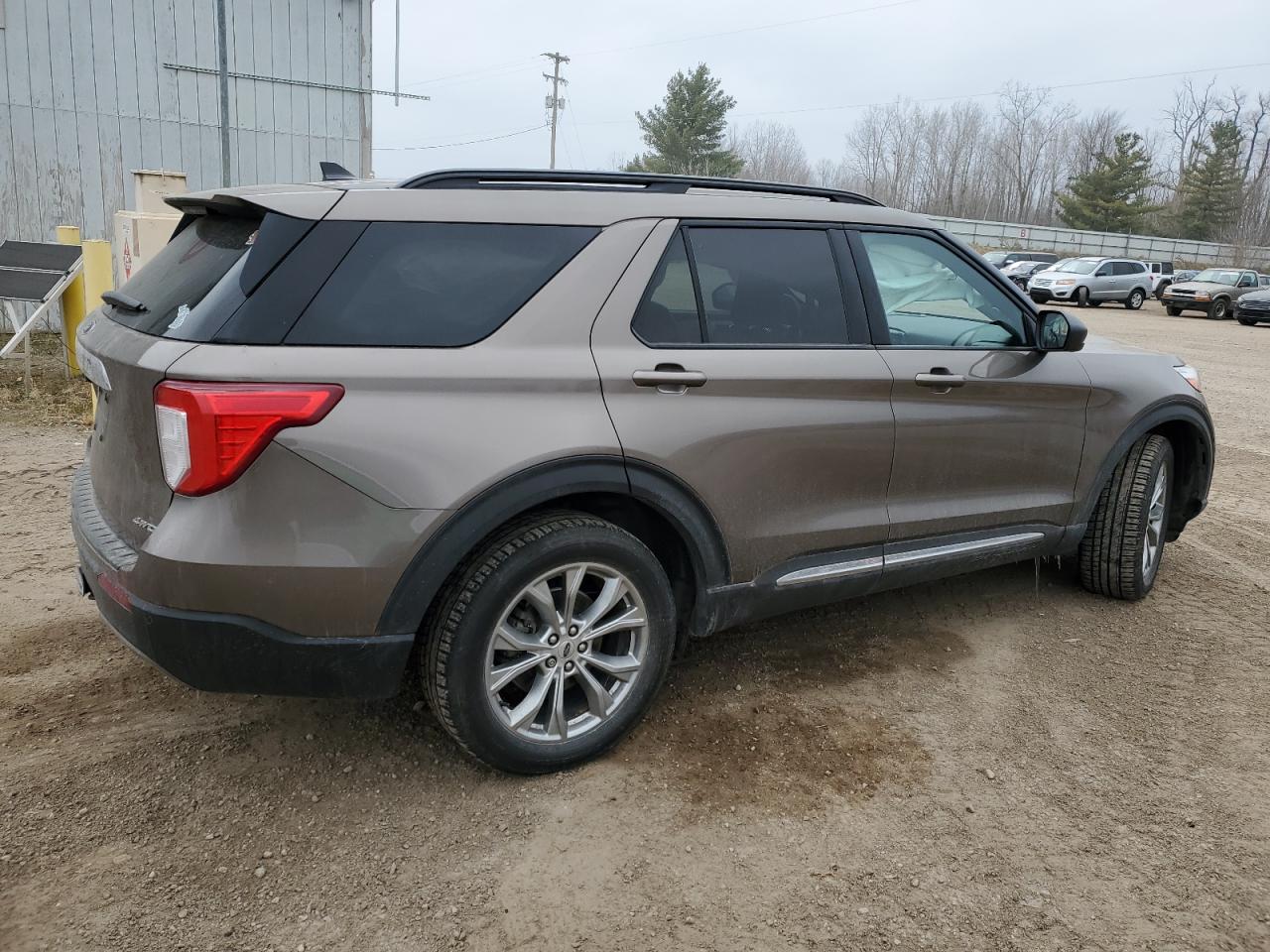 2021 Ford Explorer - Image 3
