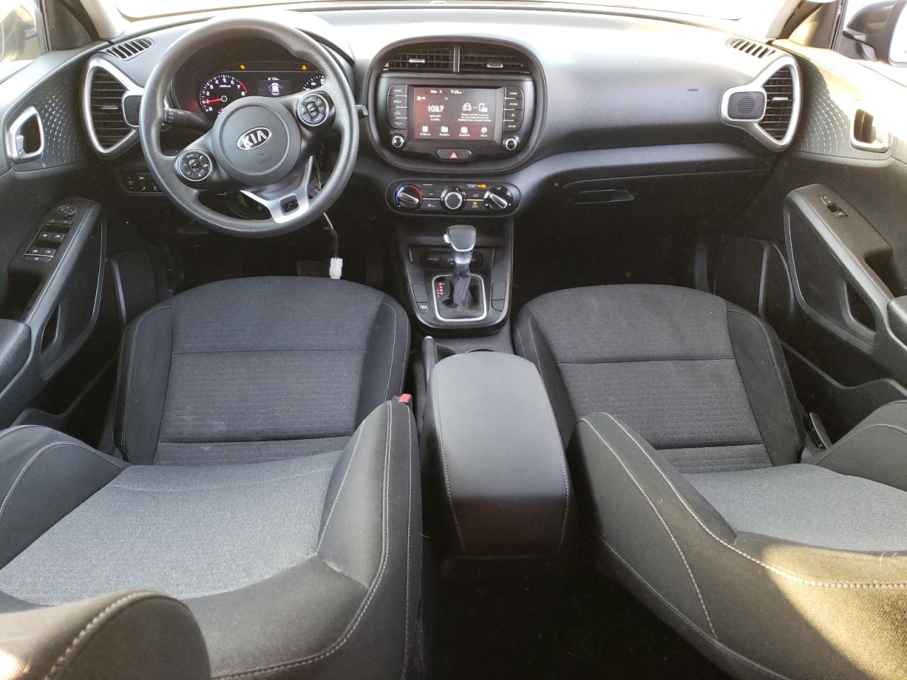 2021 Kia Soul - Image 8