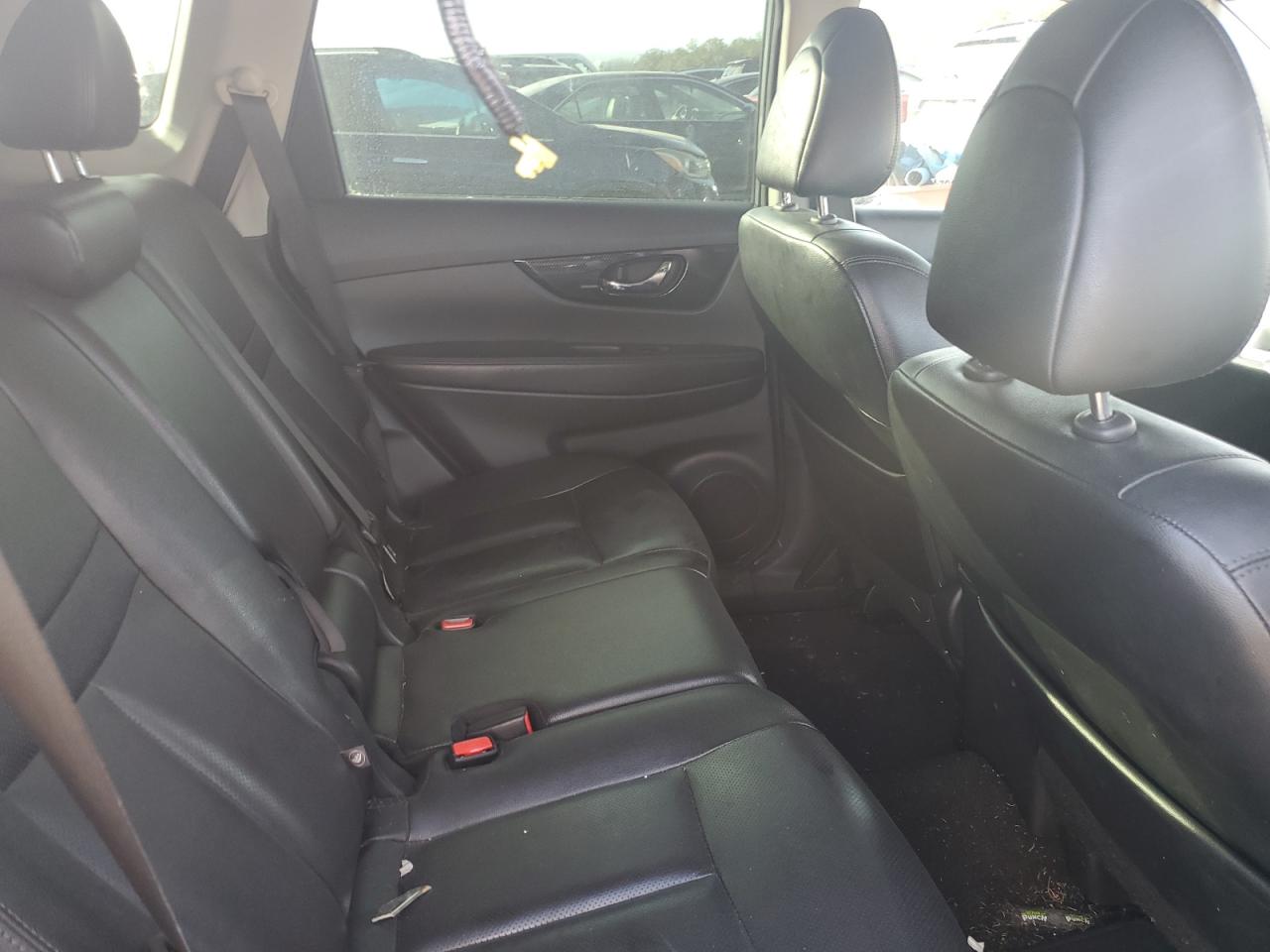 2019 Nissan Rogue - Image 11