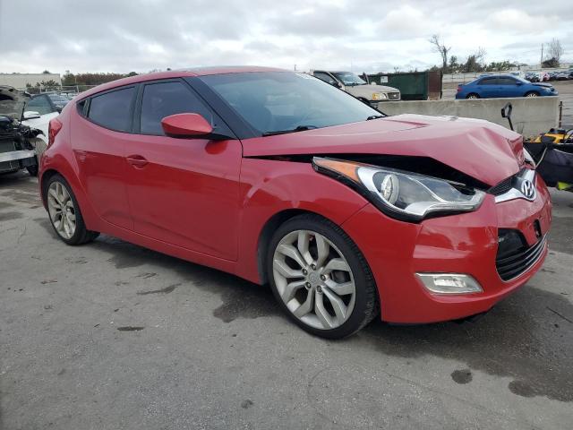  HYUNDAI VELOSTER 2015 Czerwony