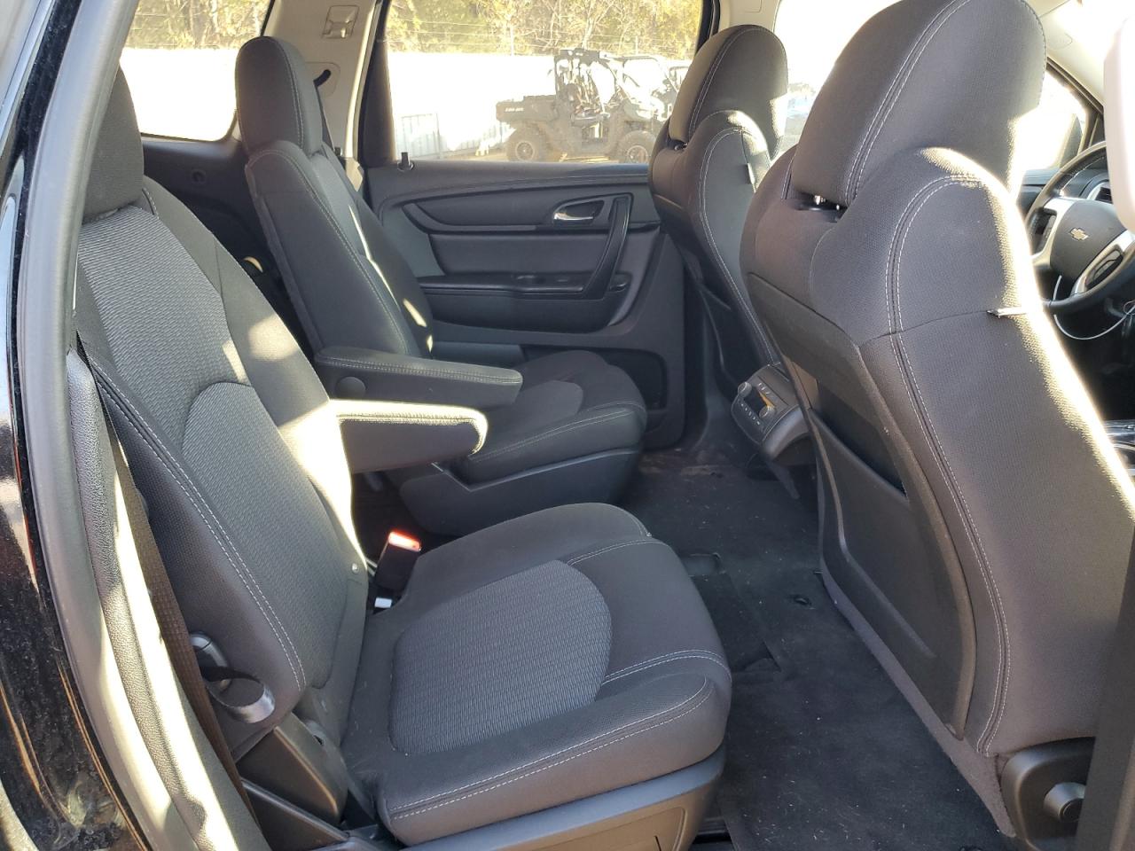 2016 Chevrolet Traverse - Image 11