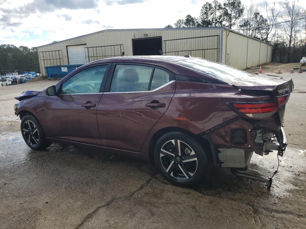 2024 Nissan Sentra - Image 2