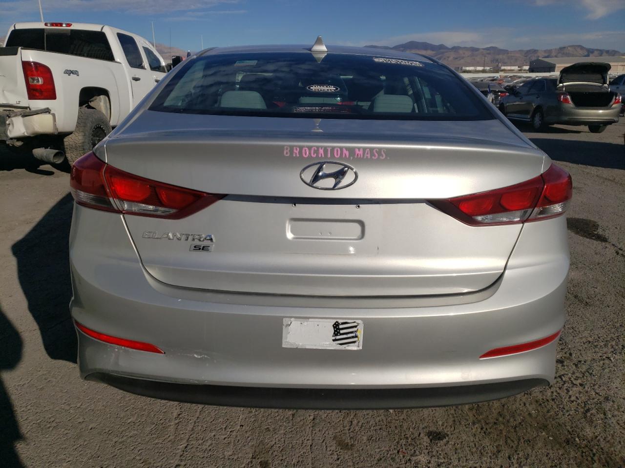 VIN 5NPD74LF7HH206841 2017 HYUNDAI ELANTRA no.6