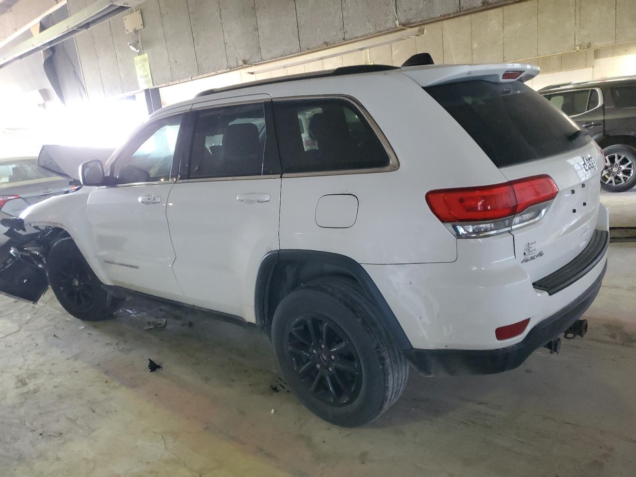 2014 Jeep Grand Cherokee - Image 2