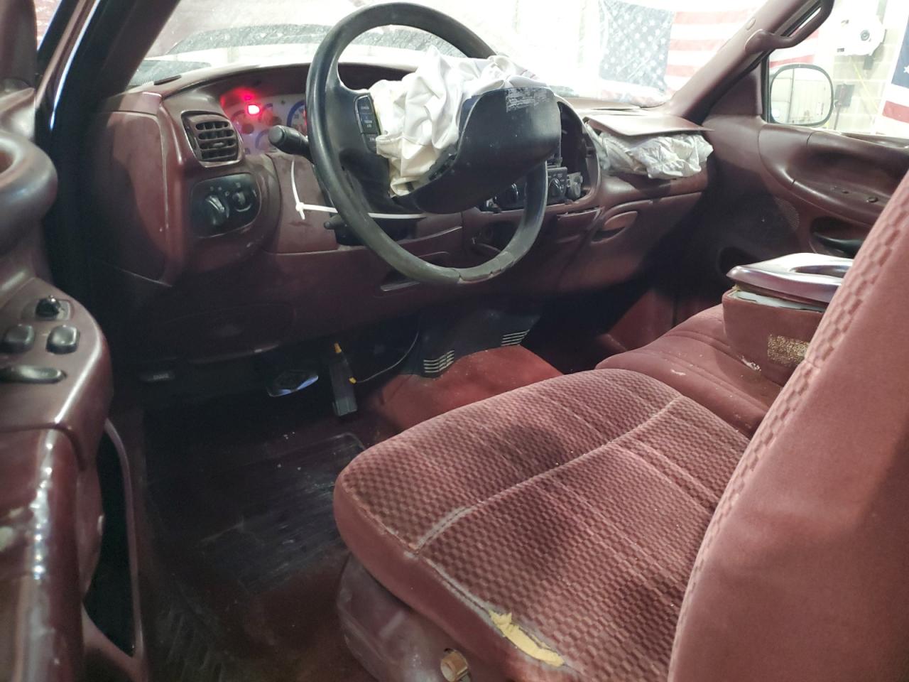 1997 Ford F150 VIN: 1FTDF18W0VKA89885 Lot: 83375924