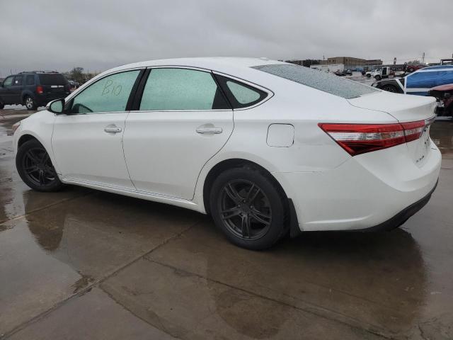 Sedans TOYOTA AVALON 2013 White