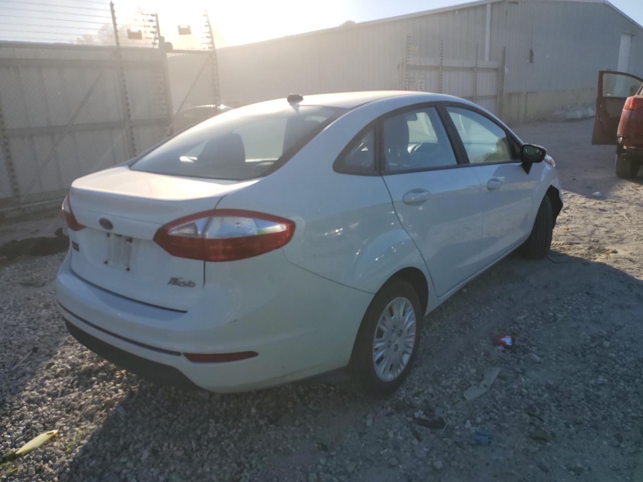 2019 Ford Fiesta - Image 3