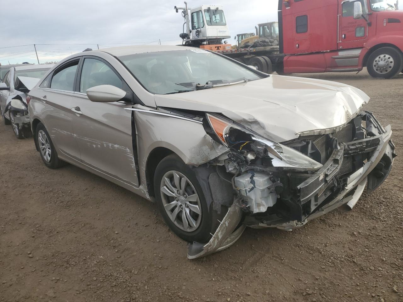 2011 Hyundai Sonata - Image 4